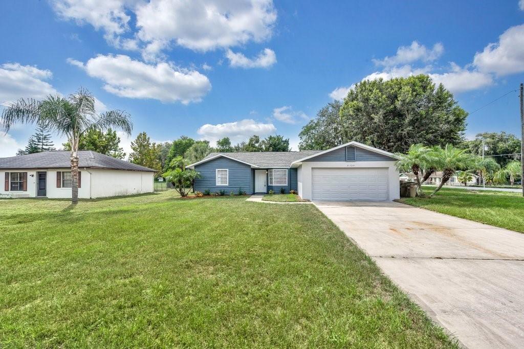 31729 Tropical Shores Dr., Tavares, FL 32778