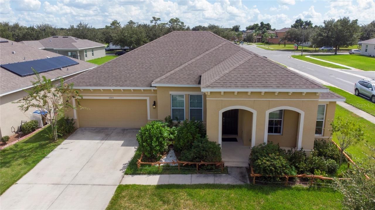 3209 Olivia Breeze Dr., Kissimmee, FL 34746