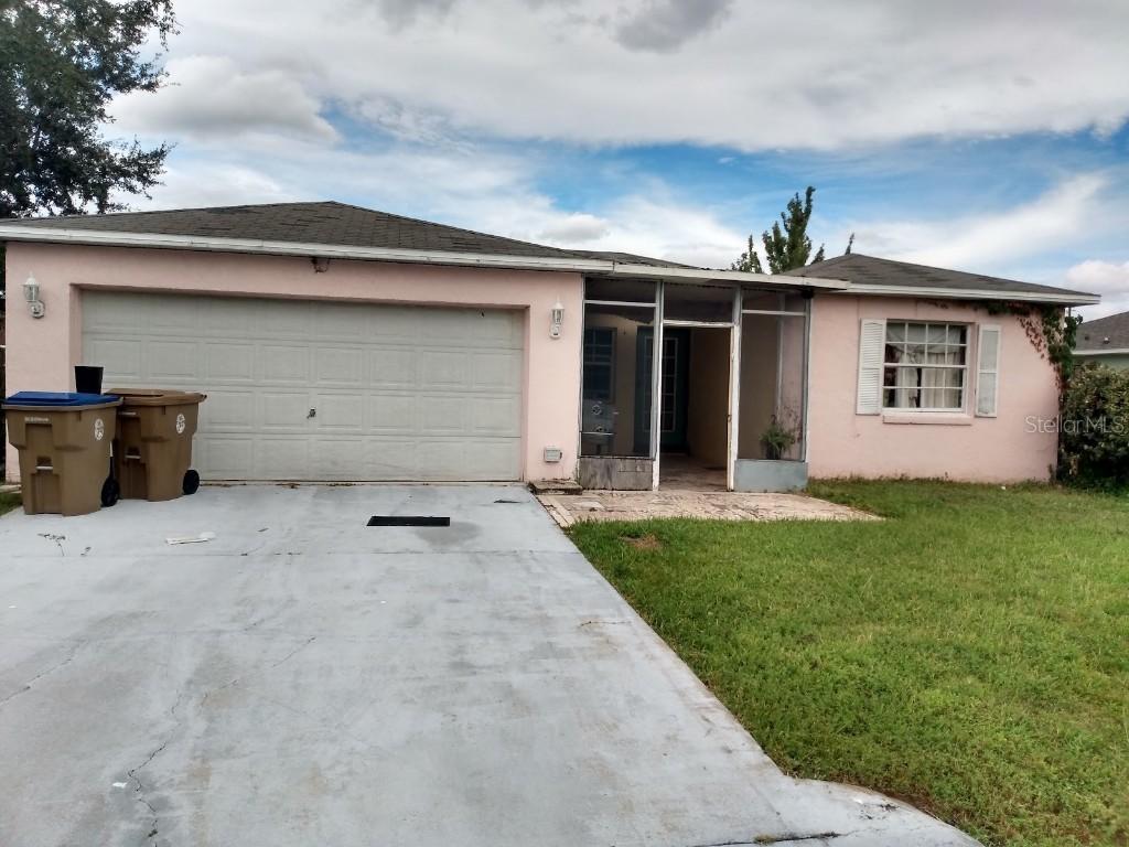 1024 Mardi Gras Dr., Kissimmee, FL 34759