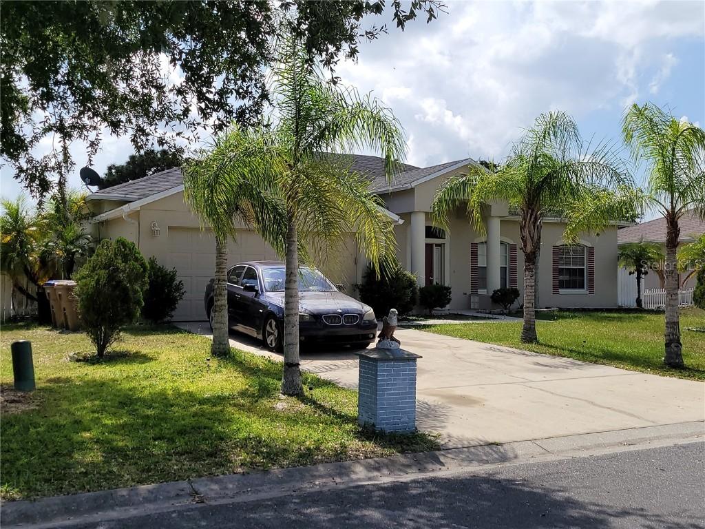 906 Mendoza Ln., Kissimmee, FL 34758