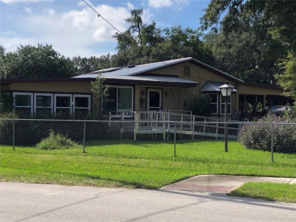 1036 E Buchanon Ave., Orlando, FL 32809