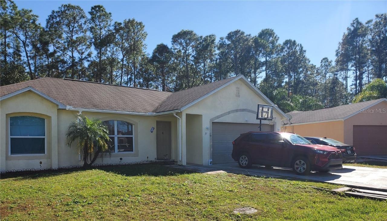 37 Peterlee Ct., Kissimmee, FL 34758