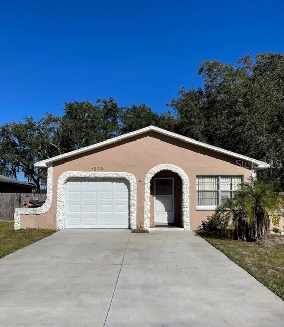 1323 Mill Creek Pl., Kissimmee, FL 34744