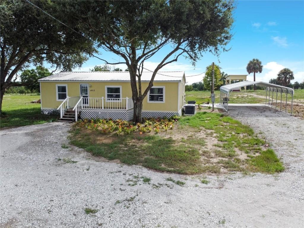 4912 St Helena, Lake Wales, FL 33898