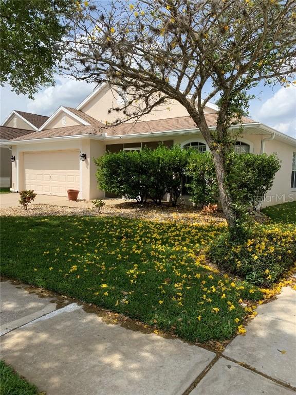 147 Westmoreland Cir., Kissimmee, FL 34744