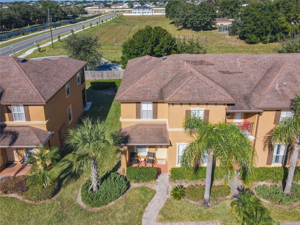 570 Calabria Ave., Davenport, FL 33897