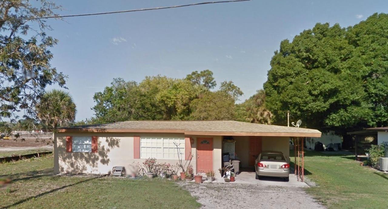 322 Carol Dr., Fort Myers, FL 33905