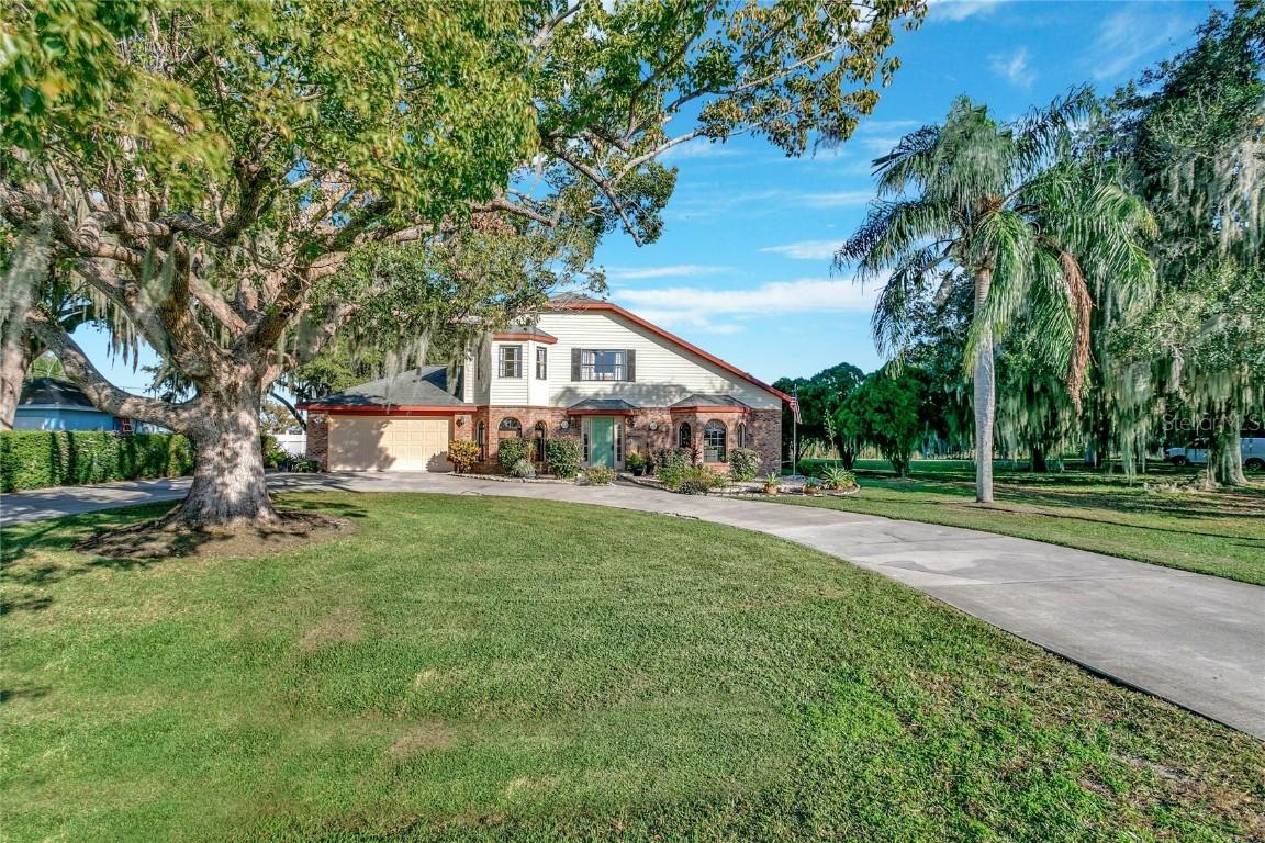159 E Lake Shore Blvd., Kissimmee, FL 34744