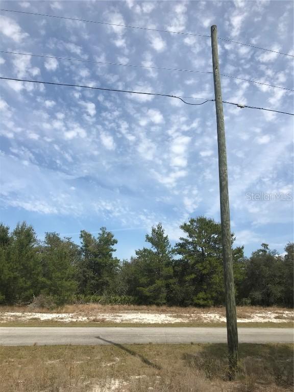 973 Cambridge Ct., Kissimmee, FL 34758