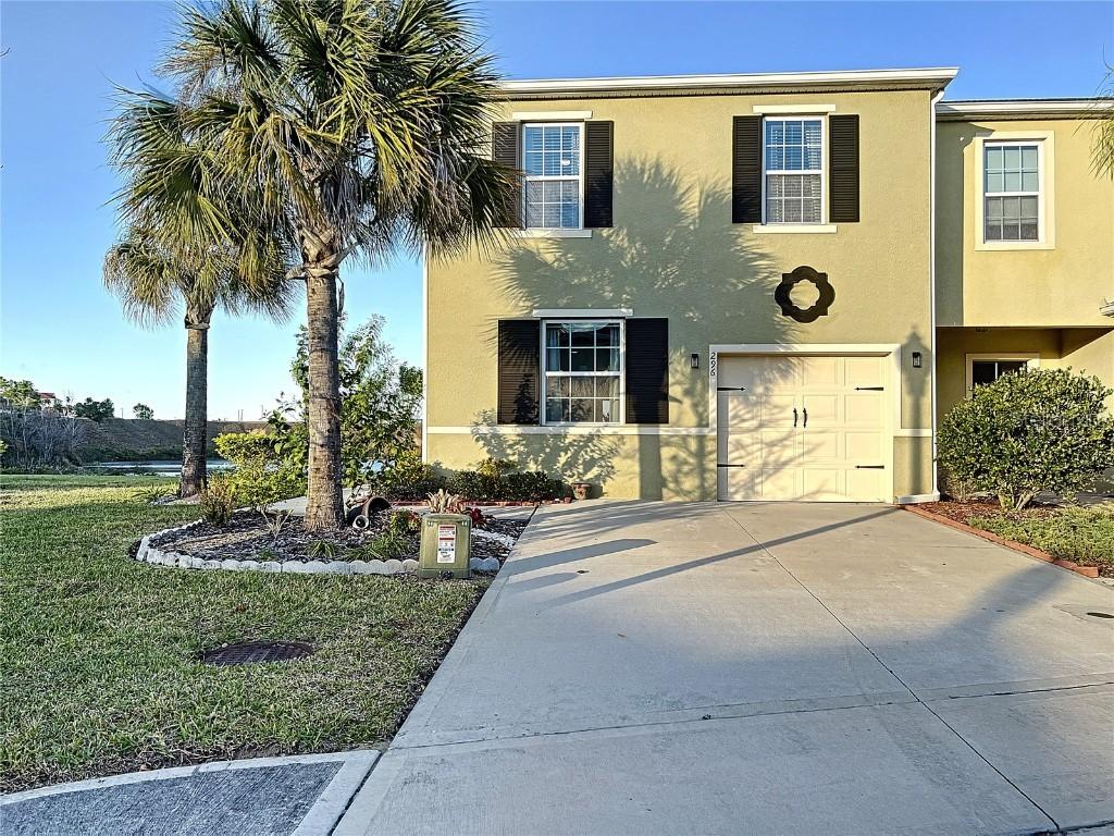 296 Arbor Lakes Dr., Davenport, FL 33896