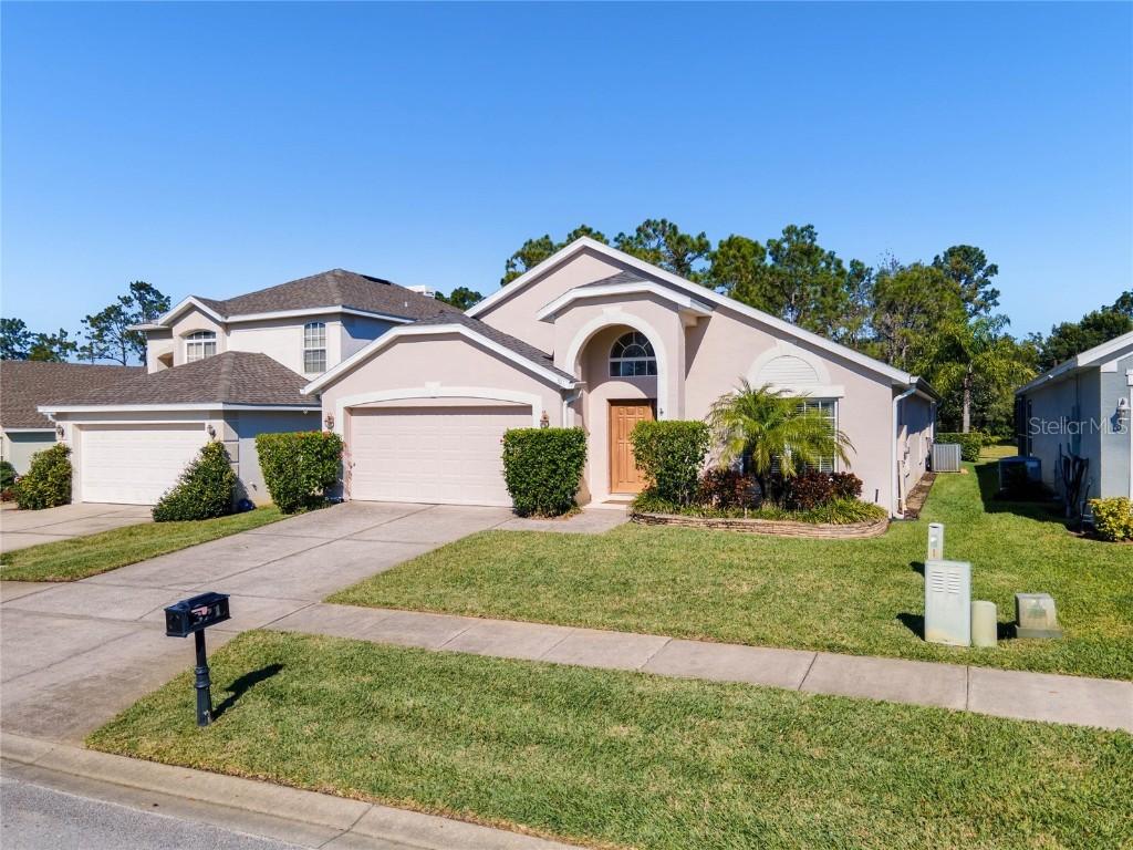 321 Troon Cir., Davenport, FL 33897