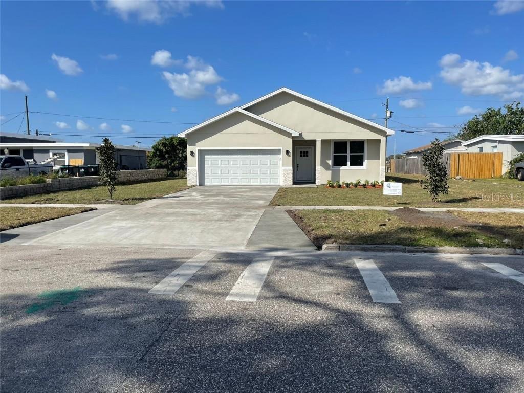 1318 Egan Dr., Orlando, FL 32822