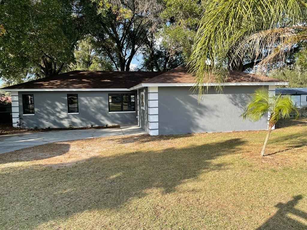 1038 Walt Williams Rd., Lakeland, FL 33809