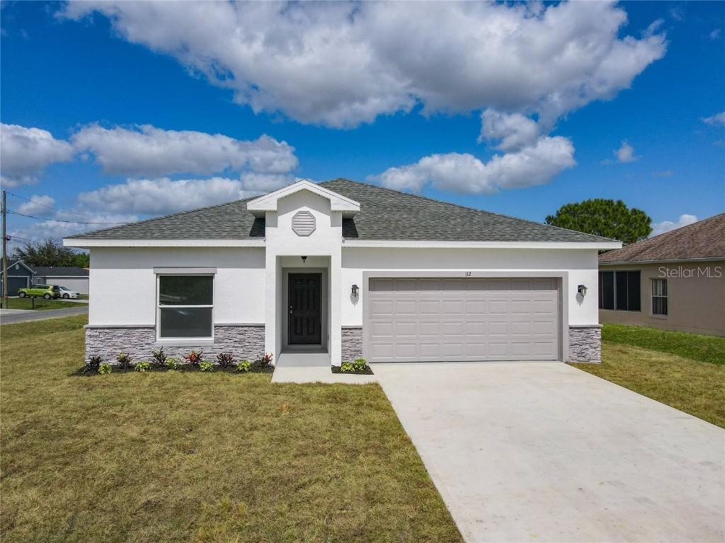 112 Burlington Pl., Kissimmee, FL 34758