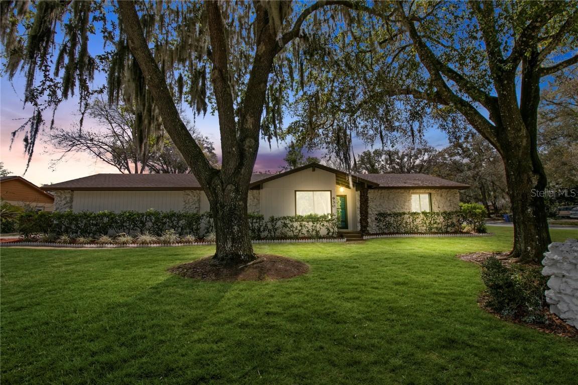 930 Mimosa Tr., Oviedo, FL 32765