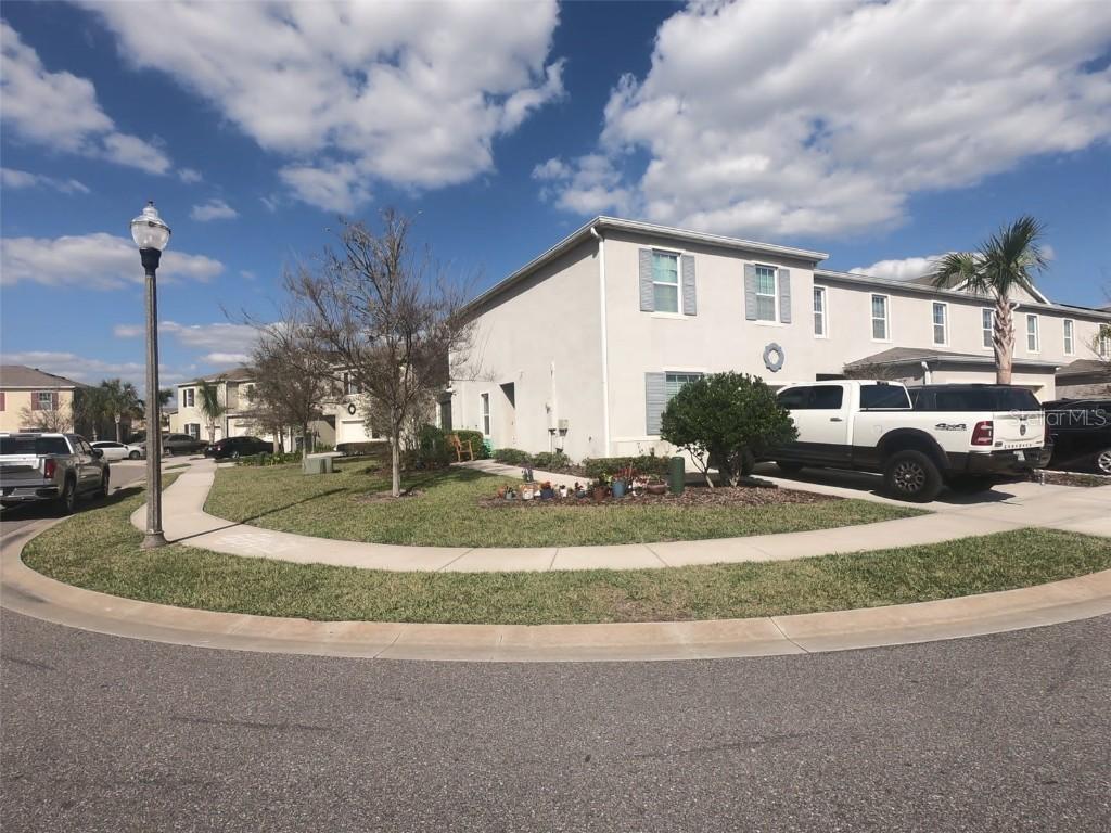181 Arbor Lakes Dr., Davenport, FL 33896