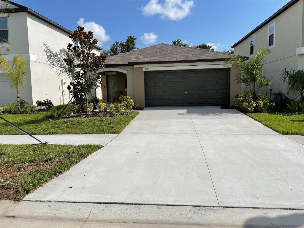 5051 Sable Chime Dr., Wimauma, FL 33598
