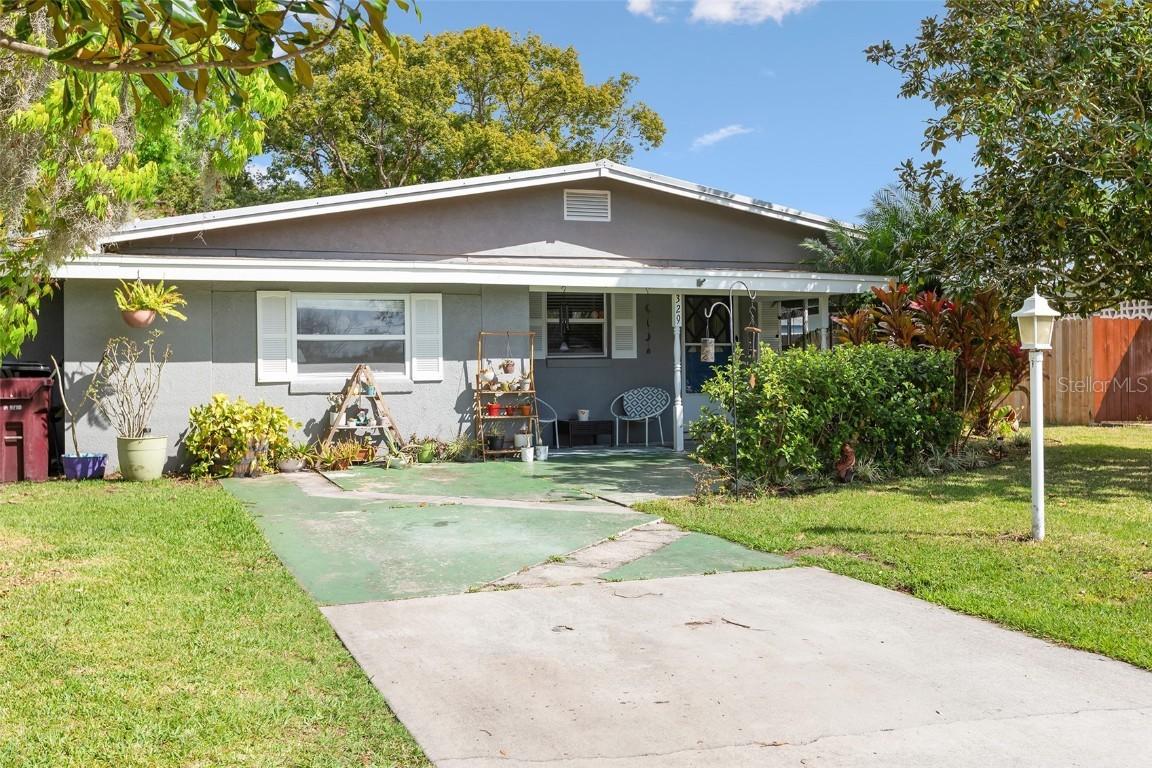 329 Kentucky Ave., St. Cloud, FL 34769