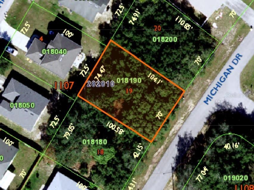 1908 Michigan Dr., Poinciana, FL 34759