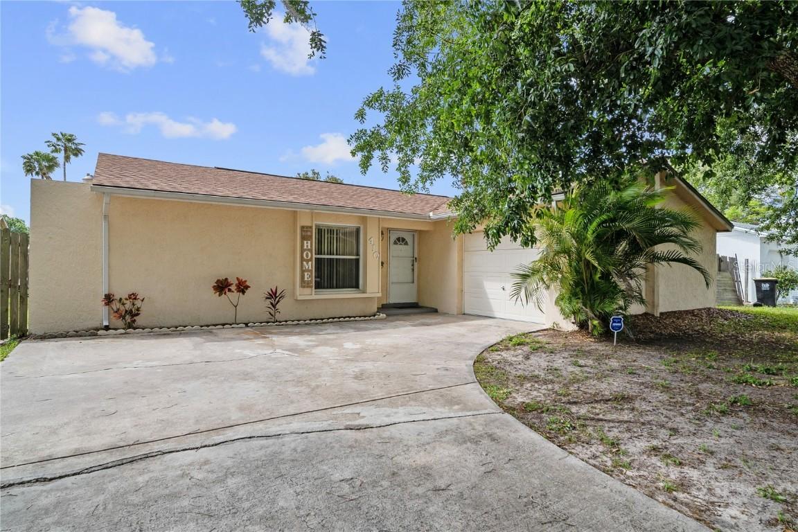 410 Ball Ct., Poinciana, FL 34759