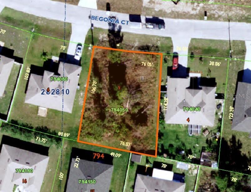 318 Begonia Ct., Poinciana, FL 34759
