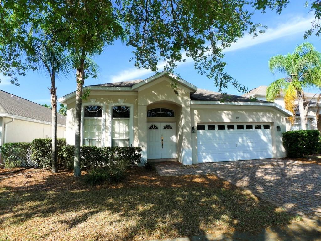 205 Gleneagles Dr., Davenport, FL 33897