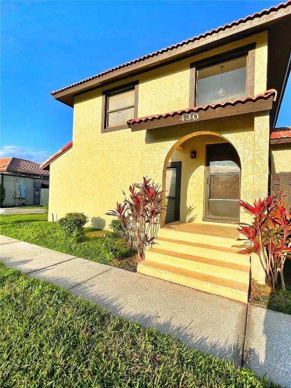 430 Hunter Cir., Kissimmee, FL 34758