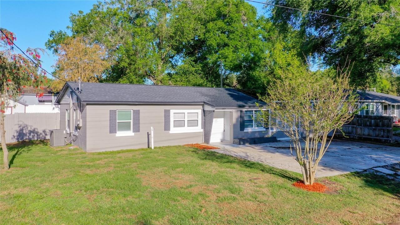 13807 1st St., Dade City, FL 33525