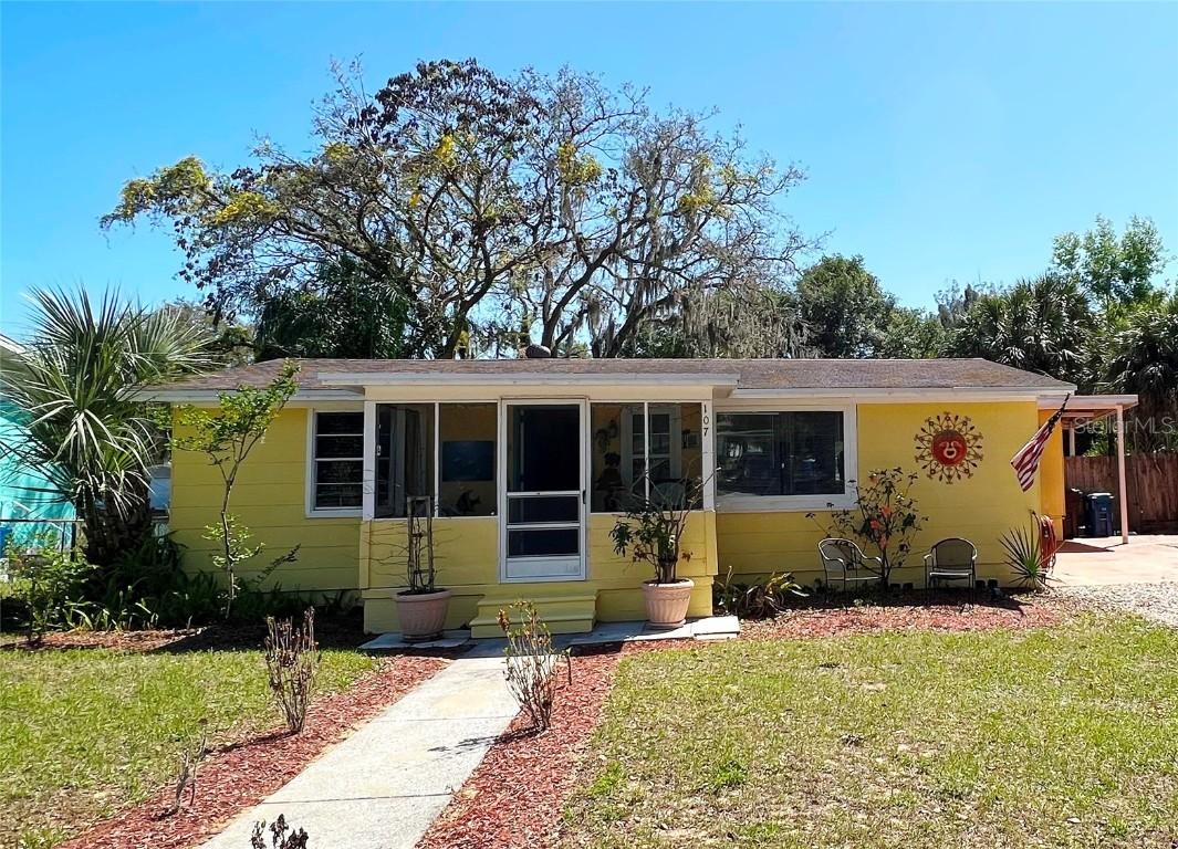 107 E Pine St., Davenport, FL 33837