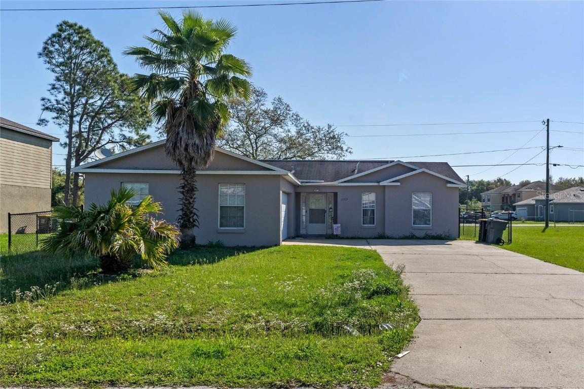 1709 Sail Ct., Poinciana, FL 34759