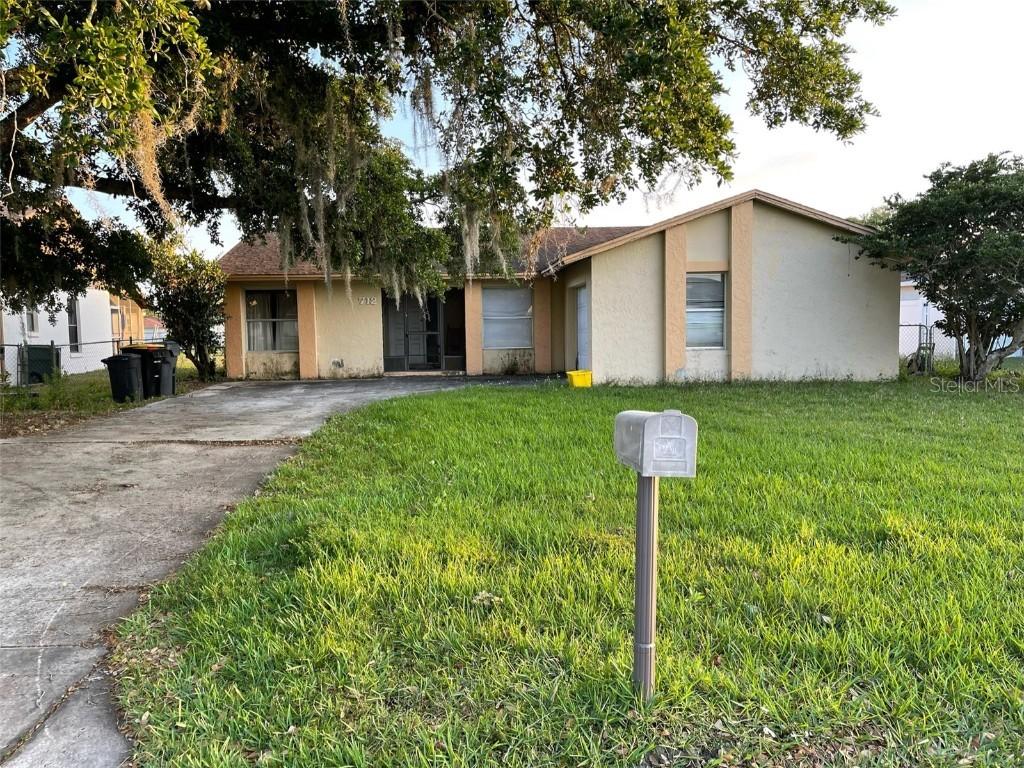 712 Wedge Ln., Poinciana, FL 34759