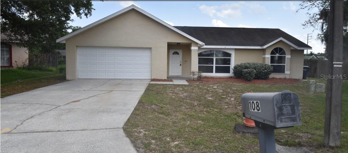 108 Chris Ct., Davenport, FL 33896