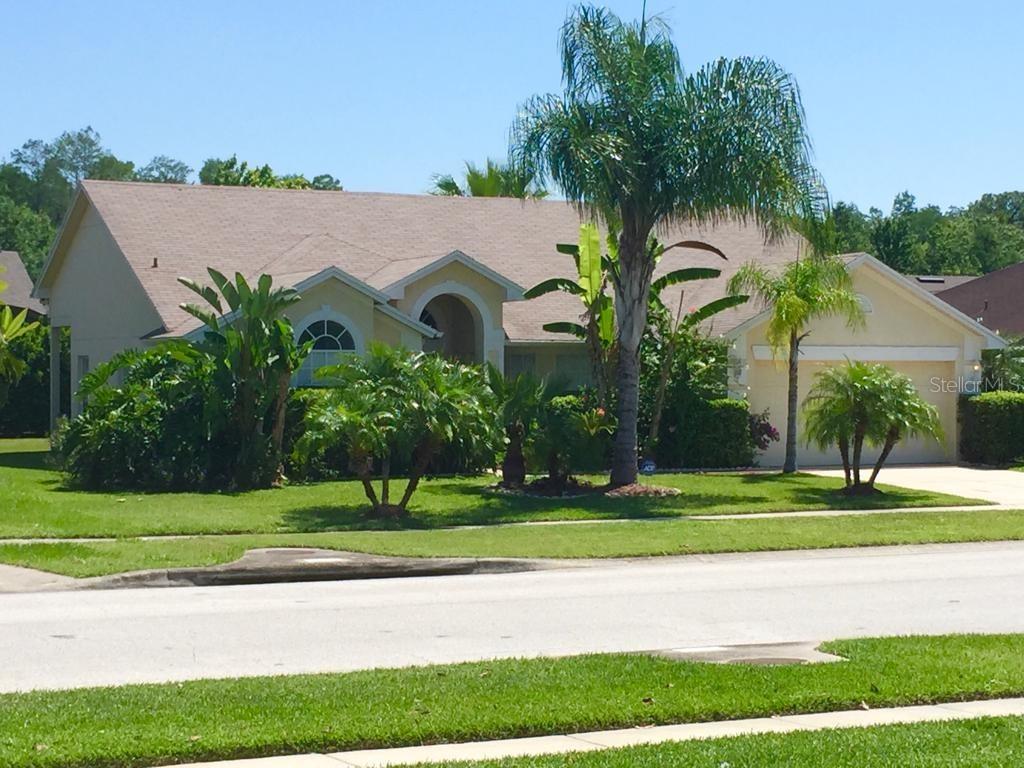 121 Country Creek Ln., Kissimmee, FL 34746