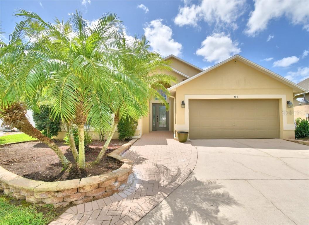 608 Cassia Dr., Davenport, FL 33897