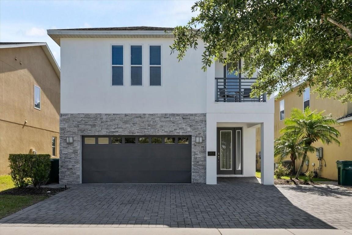 211 Lasso Dr., Kissimmee, FL 34747