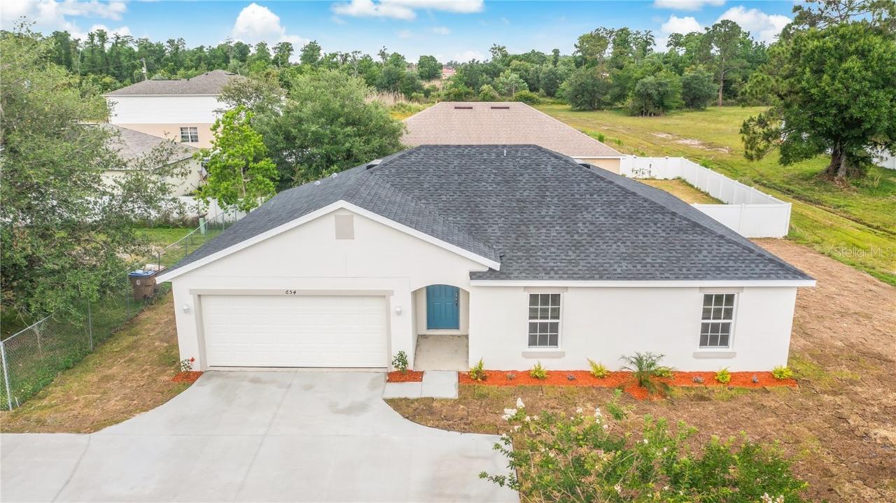 654 Heraldo Ct., Kissimmee, FL 34758