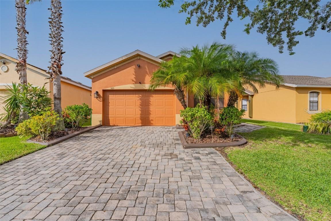 505 Millifiora Ln., Kissimmee, FL 34759