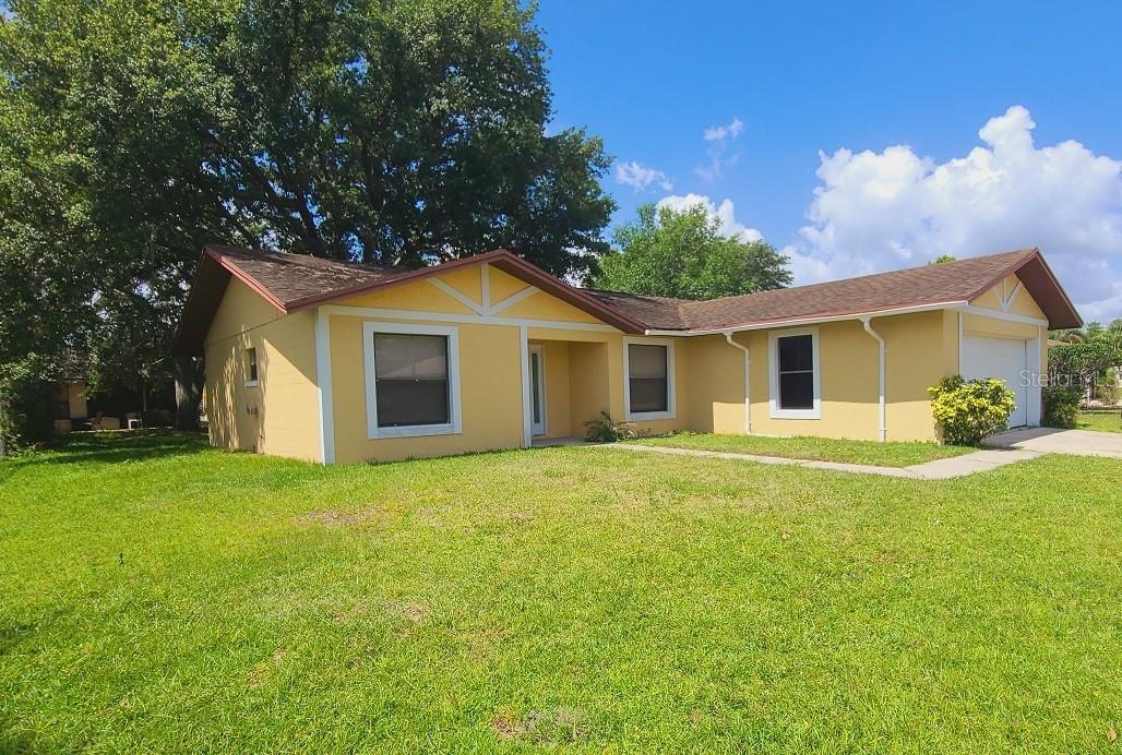 635 Fresno Ct., Kissimmee, FL 34758