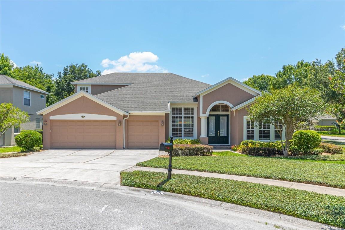 5707 Bear Stone Run, Oviedo, FL 32765