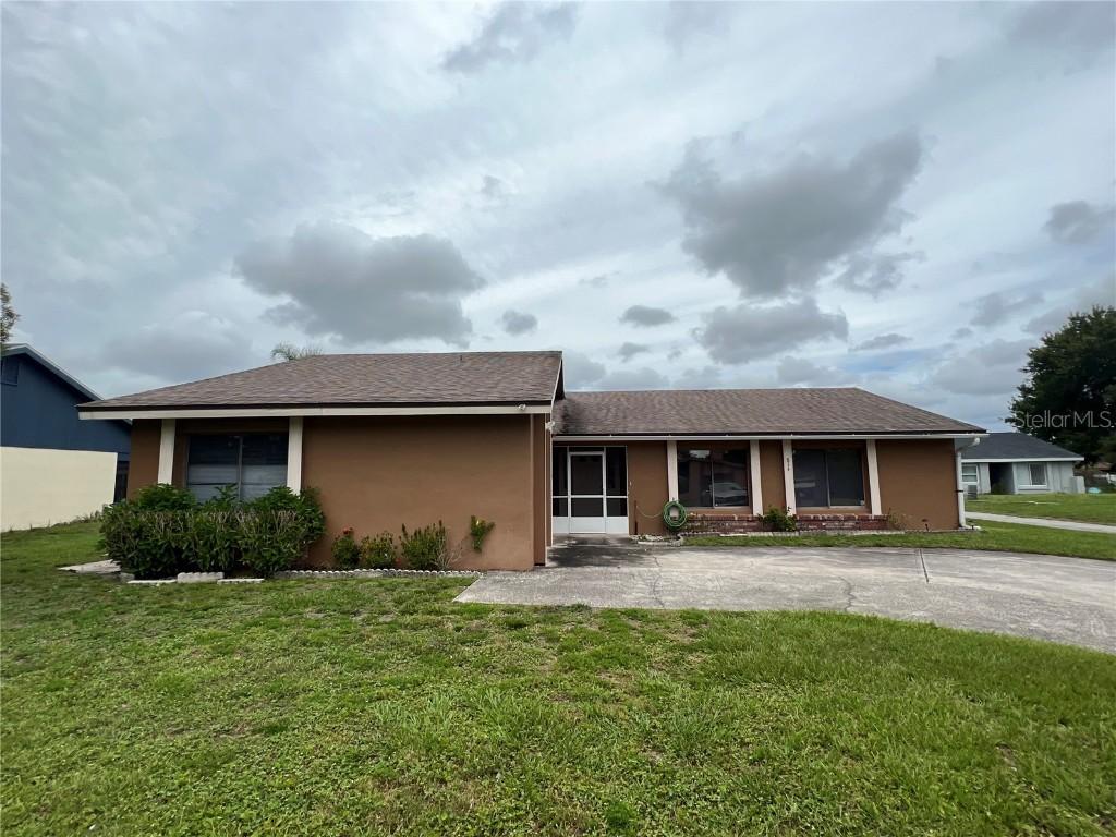 814 E Flag Ln., Kissimmee, FL 34759
