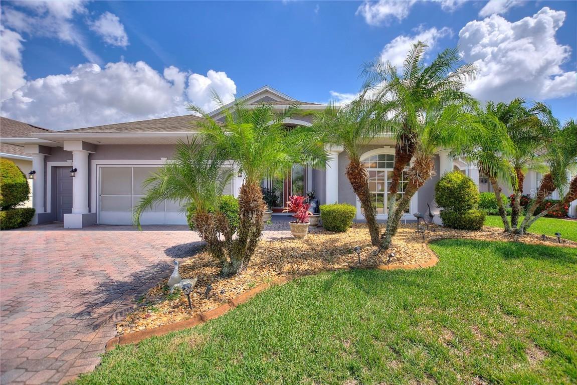 939 Ashton Dr, Davenport, FL 33837