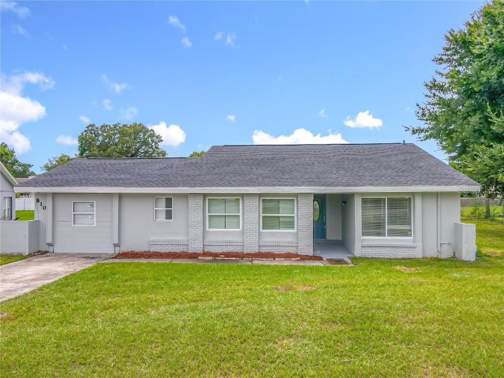 810 E Flag Ln., Kissimmee, FL 34759