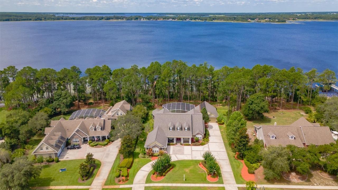 6432 Shoreline Dr., St. Cloud, FL 34771