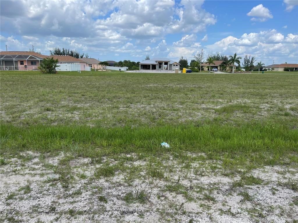 1915 NW 34th Ave., Cape Coral, FL 33993