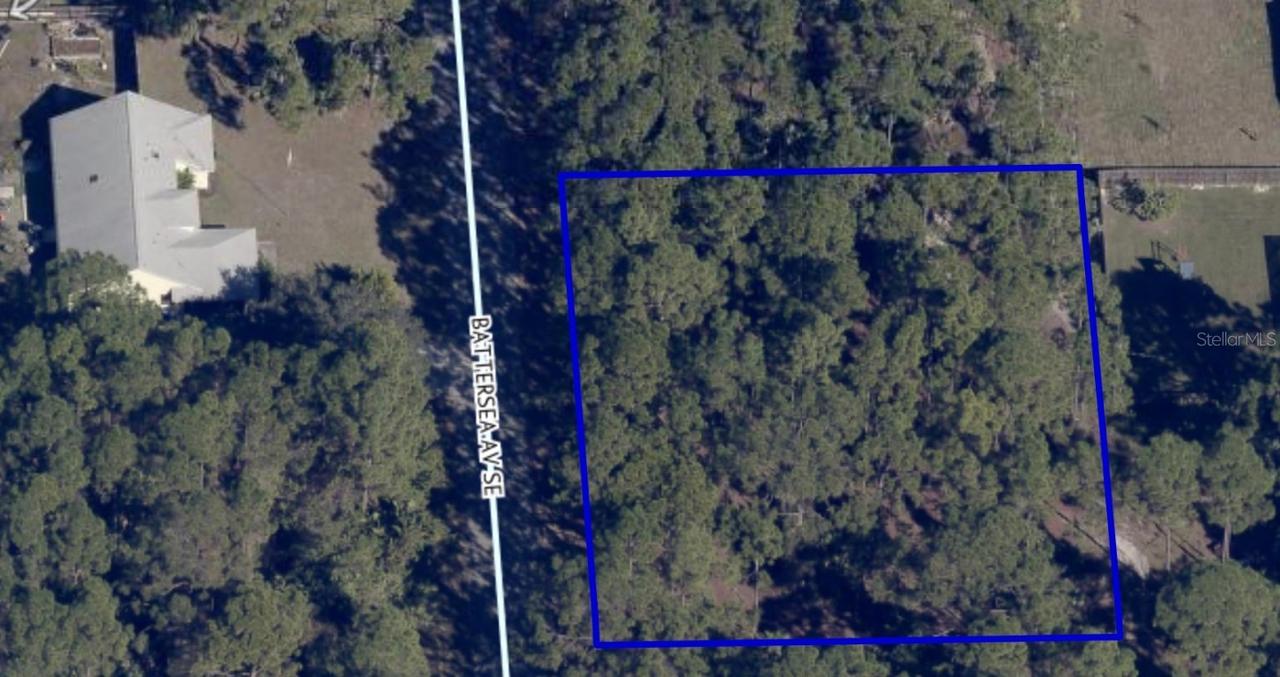 301 Battersea Ave., Palm Bay, FL 32909