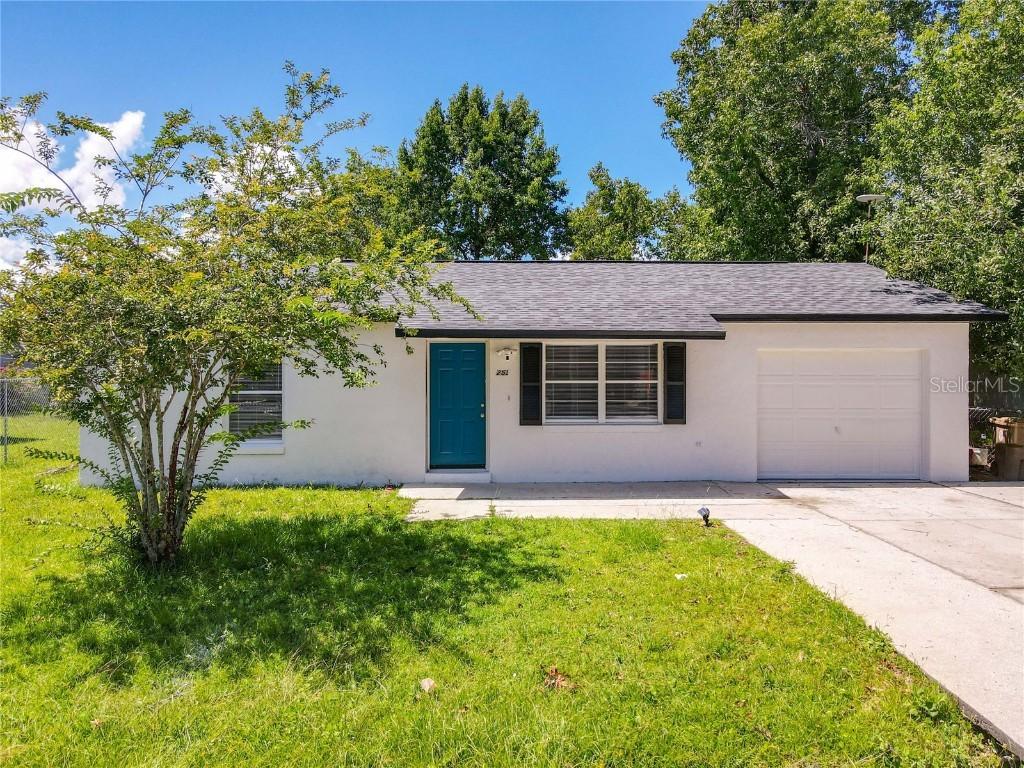 253 Canterbury Ct., Kissimmee, FL 34758