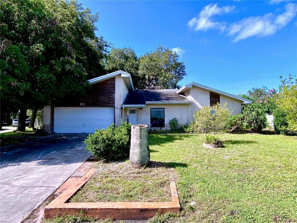 712 Toltec Pl., Kissimmee, FL 34758