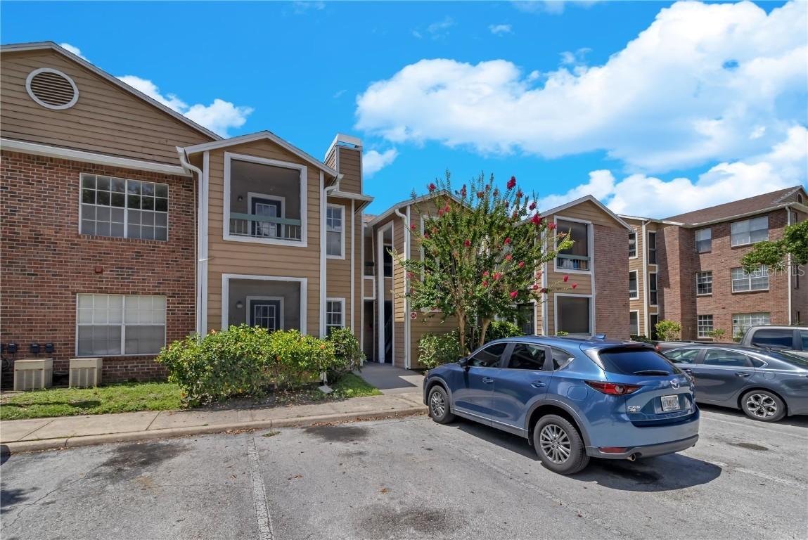 5530 Chrishire Way #203, Orlando, FL 32822