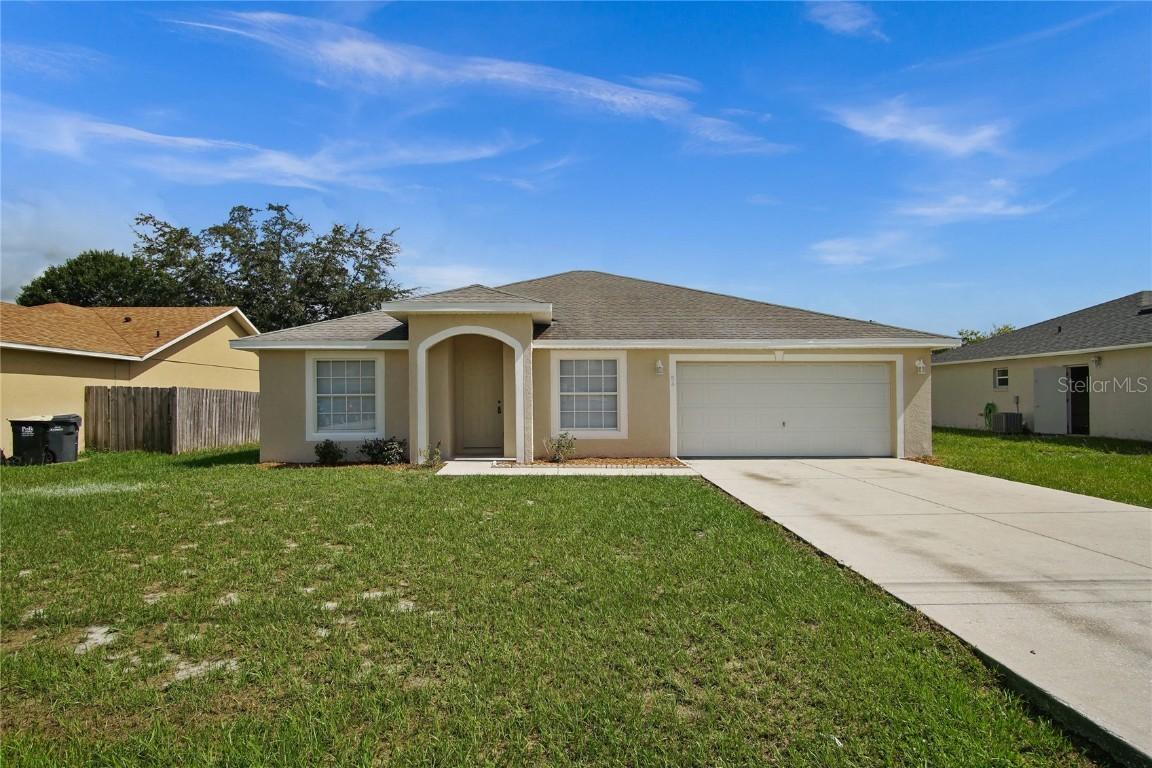54 Herring Ct., Poinciana, FL 34759