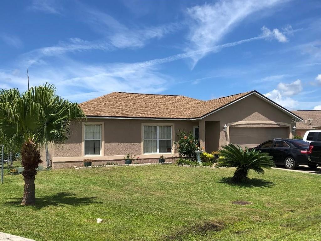 647 Basingstoke Ct., Kissimmee, FL 34758